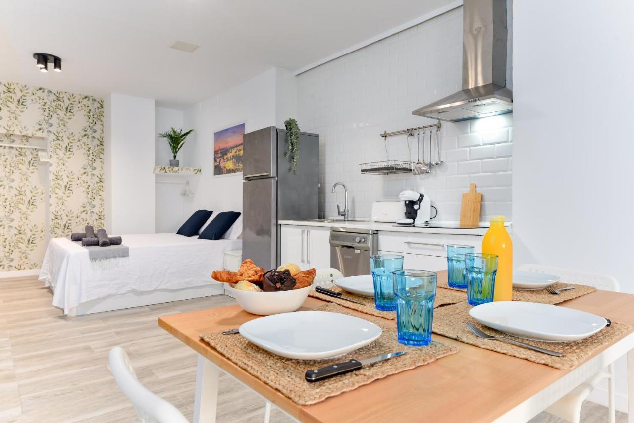 Marmoles Apartments! Malaga Zewnętrze zdjęcie