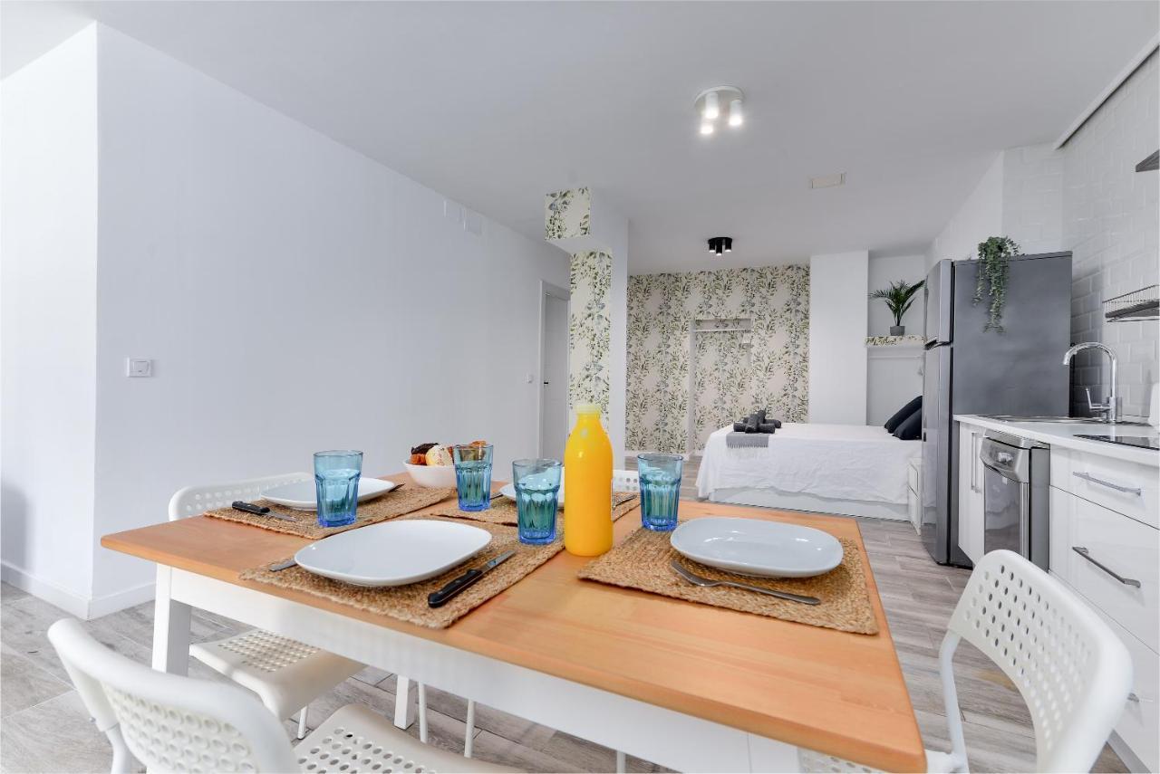 Marmoles Apartments! Malaga Zewnętrze zdjęcie